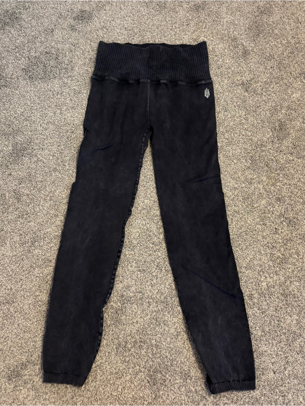 Free People Movement Good Karma Legging - Picture 2 of 5